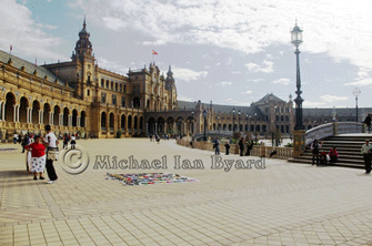 Spanish Pavillion-plaza